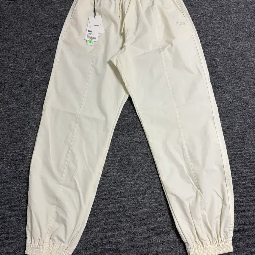 [BUNJANG] Codegraphy Tech Jogger Pants (Size L, New) / 코드그라피 테크 조거팬츠 새상품