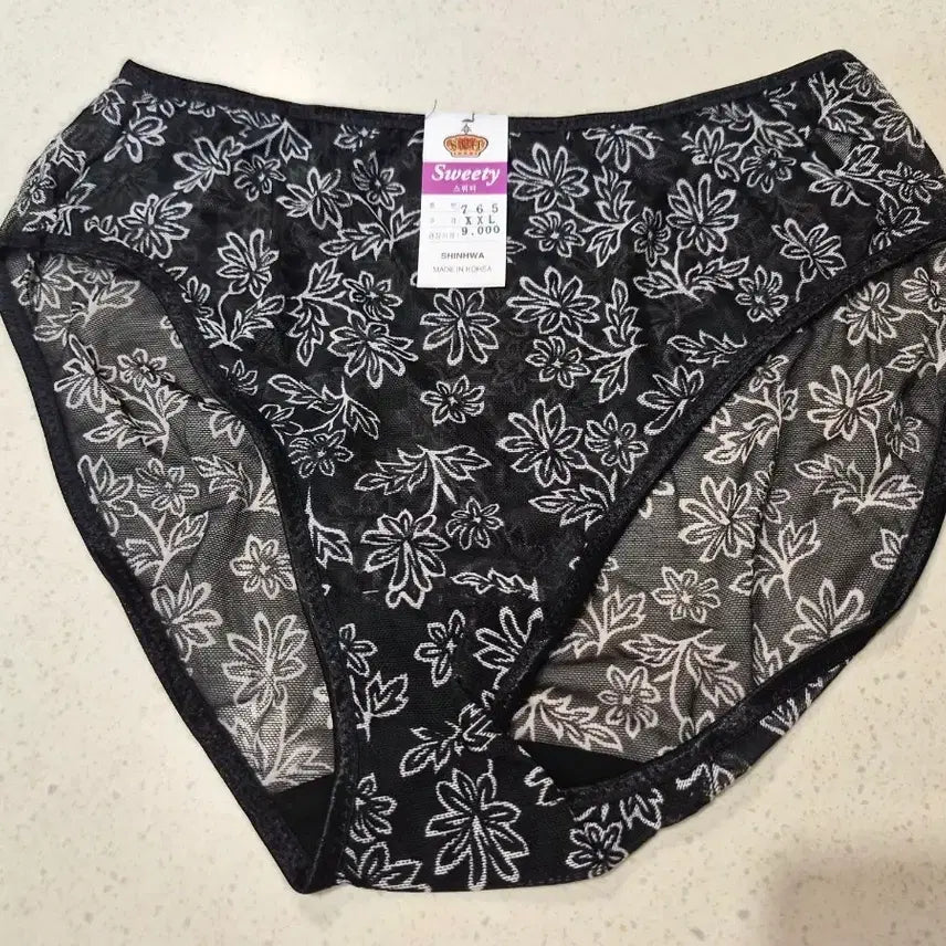 [BUNJANG] Sweety Black Floral Pattern Women's Panties XXL 50pc Bundle Set / (새상품)블랙 꽃무늬 여성 팬티 XXL 50장 일괄