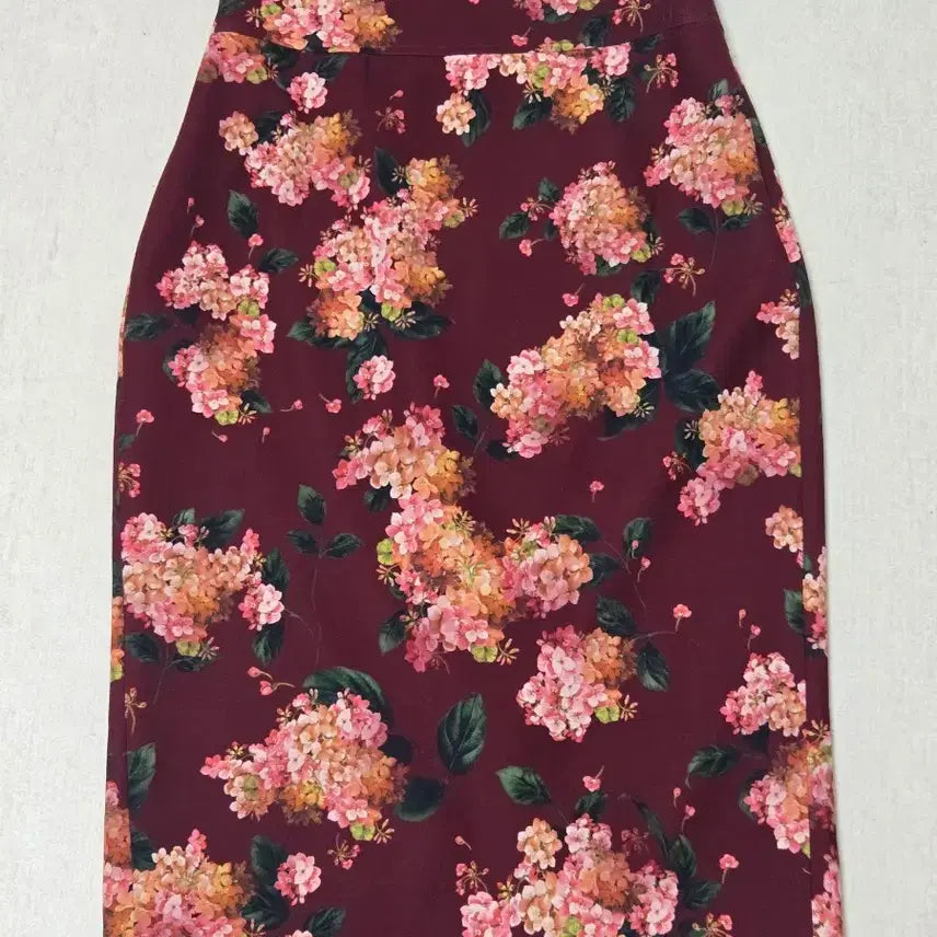 [BUNJANG] MOJO.S.PINE Flower Pattern H-Line Midi Long Skirt Burgundy / 모조에스핀 하객룩 플라워 패턴 H라인 미디 롱 스커트 버건디 44-55