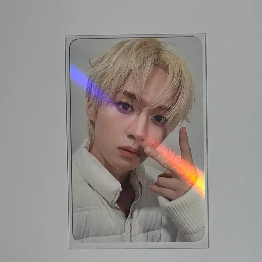 [BUNJANG] Stray Kids Lee Know DOiT Makestar POB Photocard / 스키즈 리노 두잇 메이크스타 특전 포카 양도