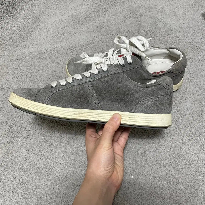 [BUNJANG] Prada Sport Suede Side Logo Sneakers / 265)프라다 스포츠 스웨이드 사이드 로고 스니커즈 신발