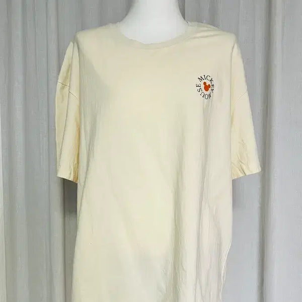 [BUNJANG] Disney Mickey Mouse Short Sleeve T-Shirt (Ivory) / 새상품// 디즈니 반팔 (아이보리)