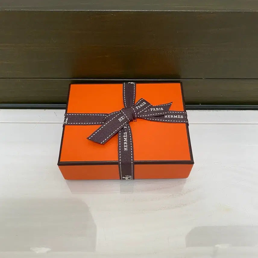 [BUNJANG] Hermès Accessory Box Set with Inner Paper and Ribbon / 에르메스 액세서리 박스 + 속지 + 리본