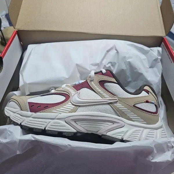 [BUNJANG] Nike V5 RnR Women's Sneakers (250mm) / 새상품/나이키 V5 RnR 250사이즈