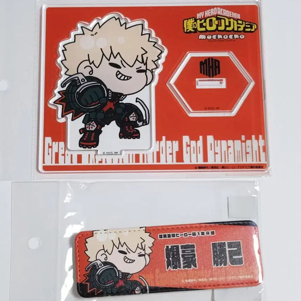 [BUNJANG] My Hero Academia Bakugo Mochocho Acrylic Stand & Leather Badge Bundle Set / 나의 히어로 아카데미아 바쿠고 mochocho 아크릴, 가죽 배지 일괄