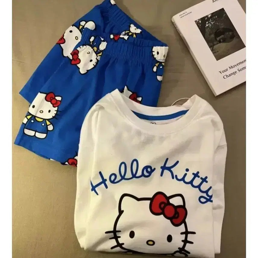 [BUNJANG] Hello Kitty Short Sleeve T-Shirt and Shorts Set / 헬로키티 반팔 티셔츠 + 반바지 세트