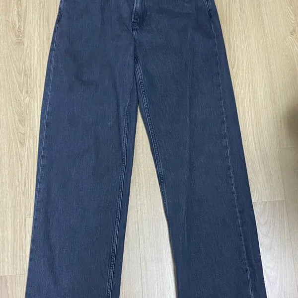[BUNJANG] Uniqlo JWA Straight Jeans Black 29 / 유니클로 JWA 스트레이트진 29 블랙