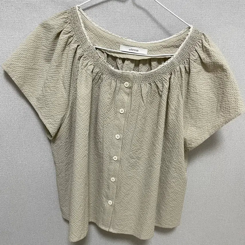 [BUNJANG] Button Blouse / 단추 블라우스