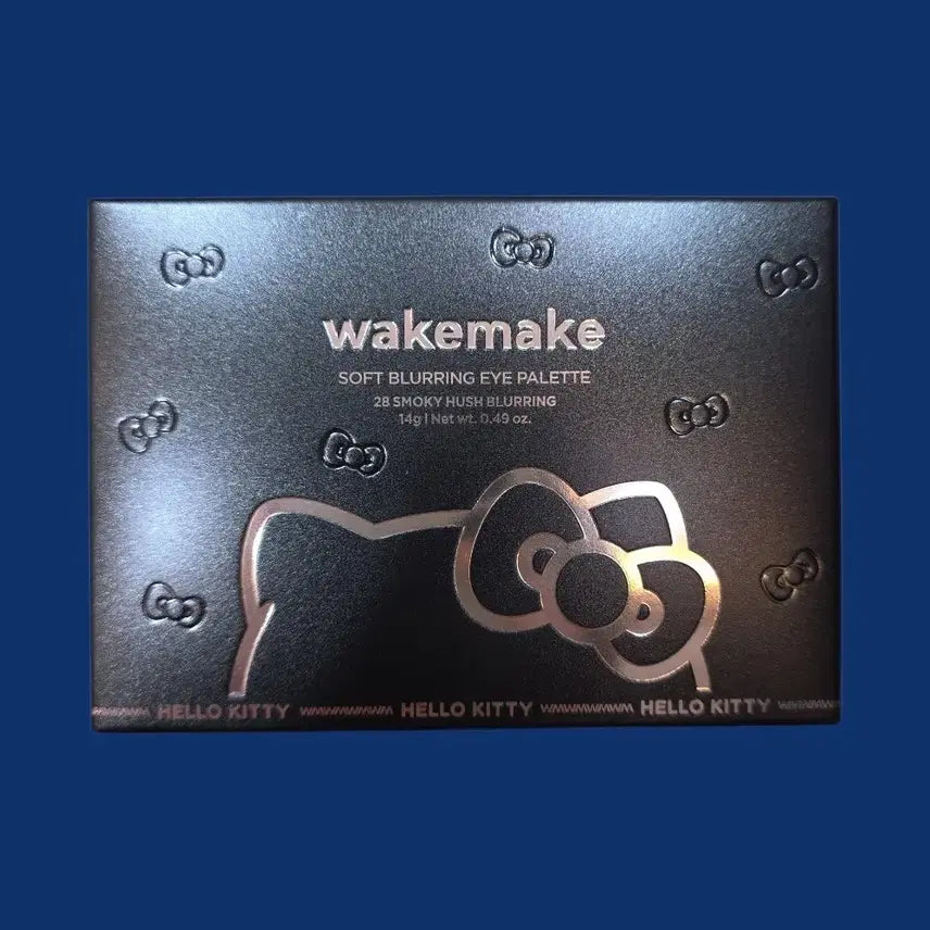 [BUNJANG] WAKEMAKE Hello Kitty Soft Blurring Eye Palette 28 Smoky Hush Blurring / 웨이크메이크 헬로키티 소프트블러링 아이팔레트28.스모키허쉬 블러링 미개봉