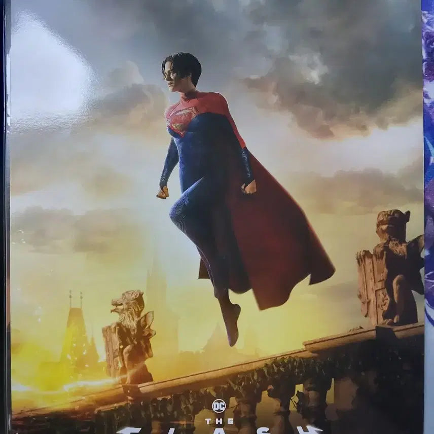 [BUNJANG] The Flash Movie Supergirl Character Poster / 영화 <플래시> 슈퍼걸 캐릭터 포스터