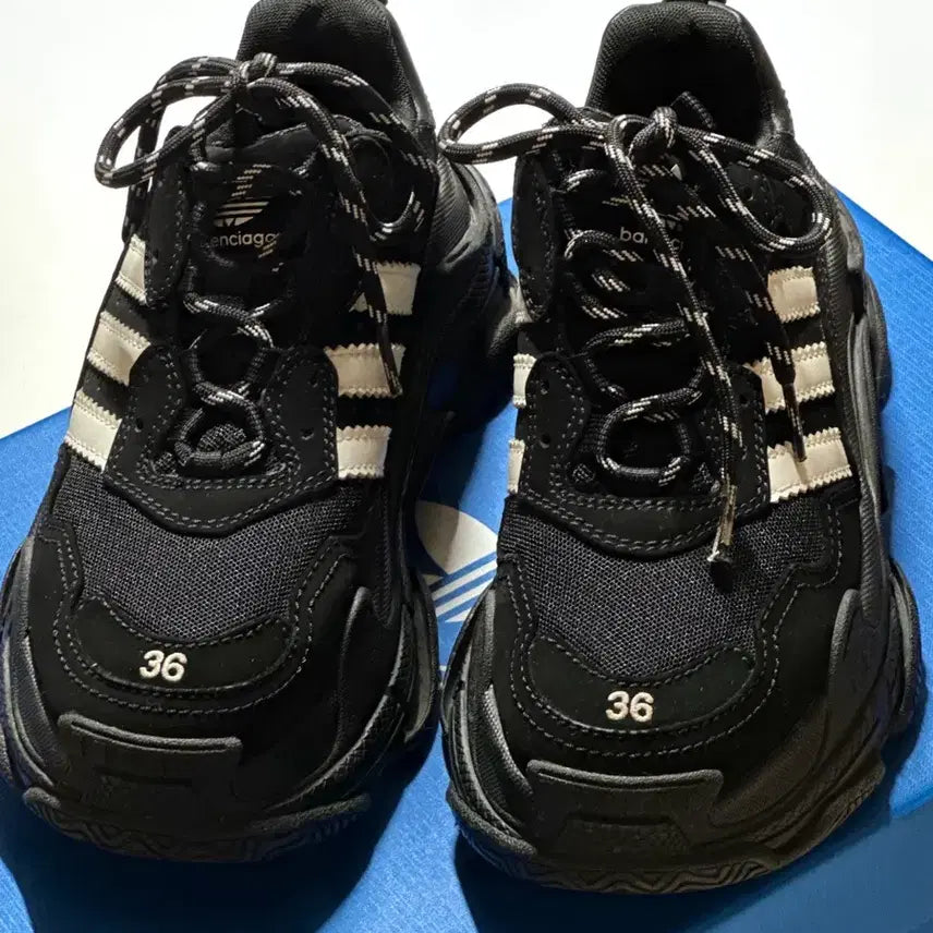 [BUNJANG] Balenciaga Adidas Triple S Sneakers Black / 36) 발렌시아가 아디다스 트리플s 블랙