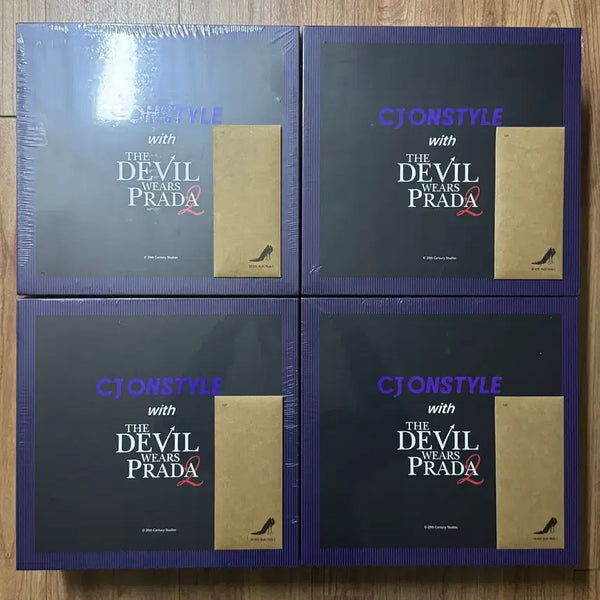[BUNJANG] The Devil Wears Prada 2 Limited Edition Workstation + TTT Package / 악마는 프라다를 입는다 2 한정판 워크스테이션+TTT