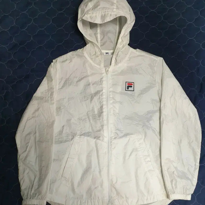 [BUNJANG] FILA 23SS Nylon Lightweight Hooded Zip-Up Windbreaker (M) / FILA 우먼 23ss 나일론 초경량 얇은 후드집업 바람막이 (M)