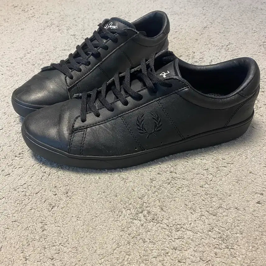 [BUNJANG] Fred Perry Men's Sneakers Black/White Size 270 / 프레드페리 남성 스니커즈 블랙/화이트 사이즈270