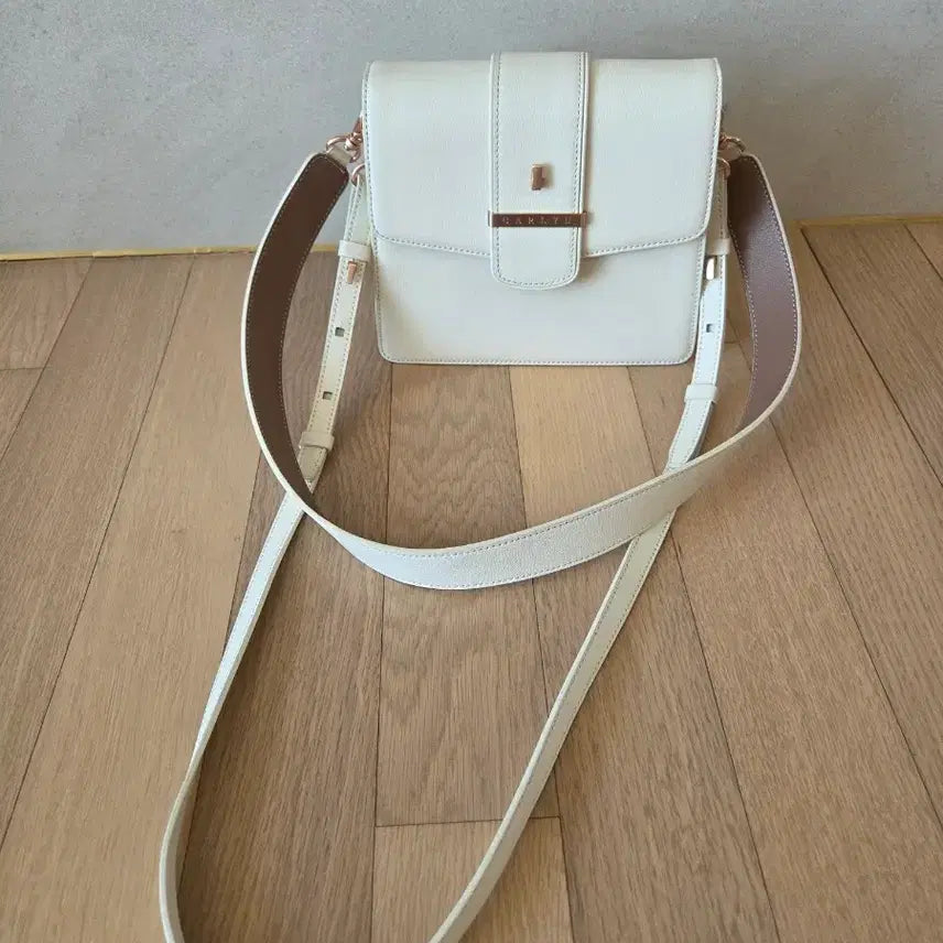 [BUNJANG] Calfskin Two-Way Bag Ivory / 칼린 투웨이 백