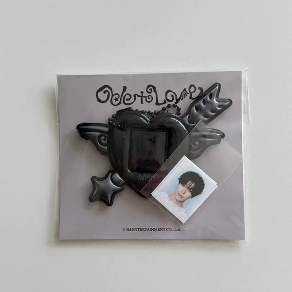 [BUNJANG] NCT-WISH Odd to Love Popup MD Mini ID Photocard Holder Riku (Sealed) / [미개봉] 엔시티위시 오드투럽 팝업 엠디_미니 ID 포토 홀더 리쿠