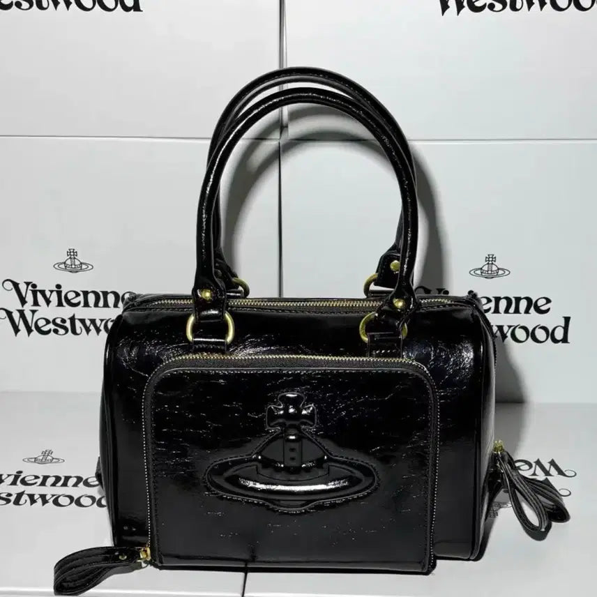 [BUNJANG] Vivienne Westwood Black Clutch Bag Shoulder Bag Silver Hardware / 비비안웨스트우드 클러치백 숄더백 블랙  은장