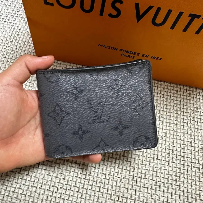 [BUNJANG] Louis Vuitton Eclipse Slender Wallet Inverse Bi-fold Wallet / [OS/당일배송] 루이비통 이클립스 슬랜더 월릿 인버스 반지갑