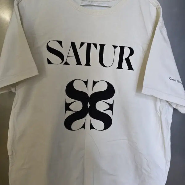 [BUNJANG] SATUR White Short Sleeve T-Shirt / SATUR 흰색 반팔 티셔츠