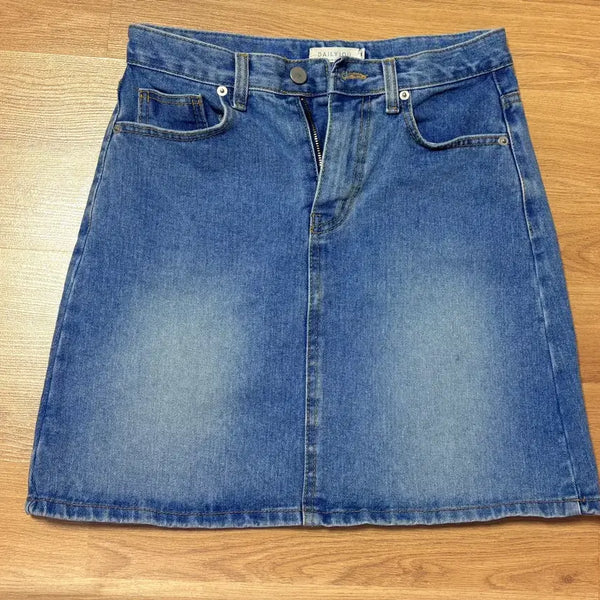[BUNJANG] Daily Jew Light Wash A-Line Denim Skirt / 데일리쥬 연청 데님 스커트