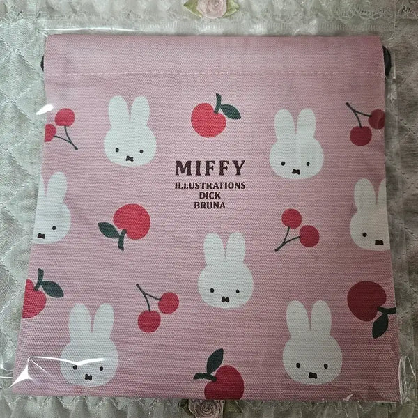 [BUNJANG] Miffy Pink Cherry Pouch Charm / (일본정품) 미피 핑크 체리 조이개 파우치