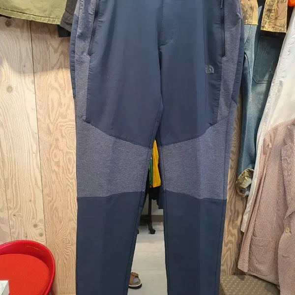 [BUNJANG] The North Face Men's Hybrid Hiking Pants (32-inch) Navy & Grey / 노스페이스 남성 하이브리드 등산 바지 (84/32인치) 상태굿/저렴