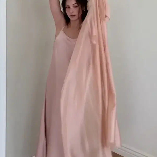 [BUNJANG] Around Yool New Daphne Dress Pink S / 어라운드율 어율 뉴다프네원피스 핑크s