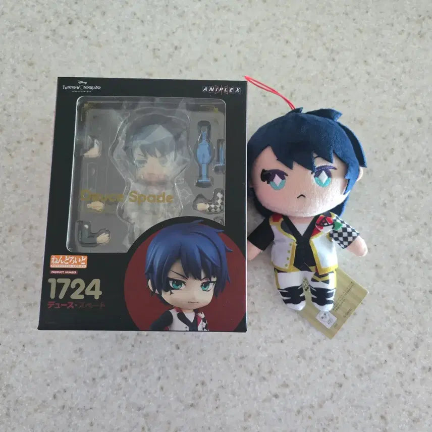 [BUNJANG] Twisted-Wonderland Deuce Nendoroid & Dorm Uniform Mascot Plush Bundle / 트위스테 듀스 넨도로이드 넨도 + 기숙사복 마스코트 누이 일괄