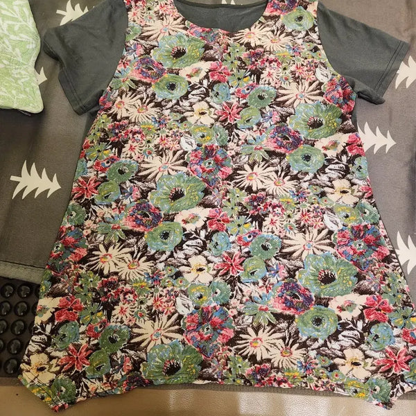 [BUNJANG] Flower Short Sleeve T-Shirt (Size 66) / 인견 플라워 반팔66