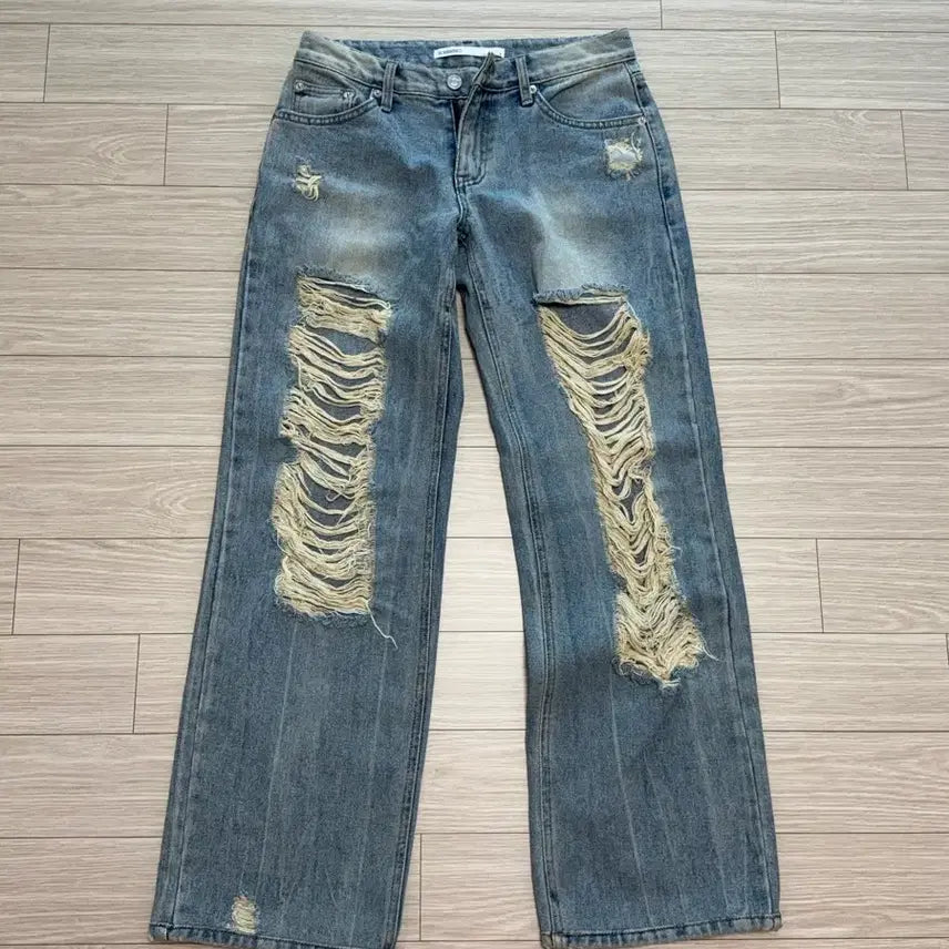 [BUNJANG] Bohemian Seoul Damage Pants (S) / 보헤미안서울 데미지 팬츠 s