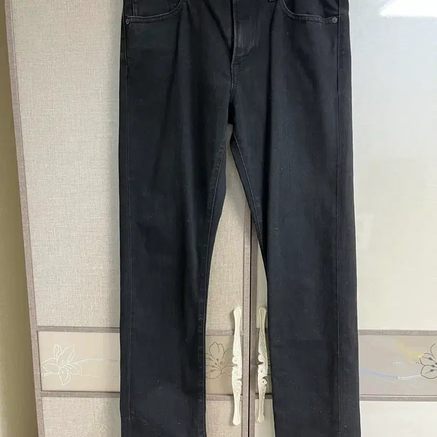 [BUNJANG] Uniqlo Black Denim Jeans / [29] 유니클로 블랙 데님