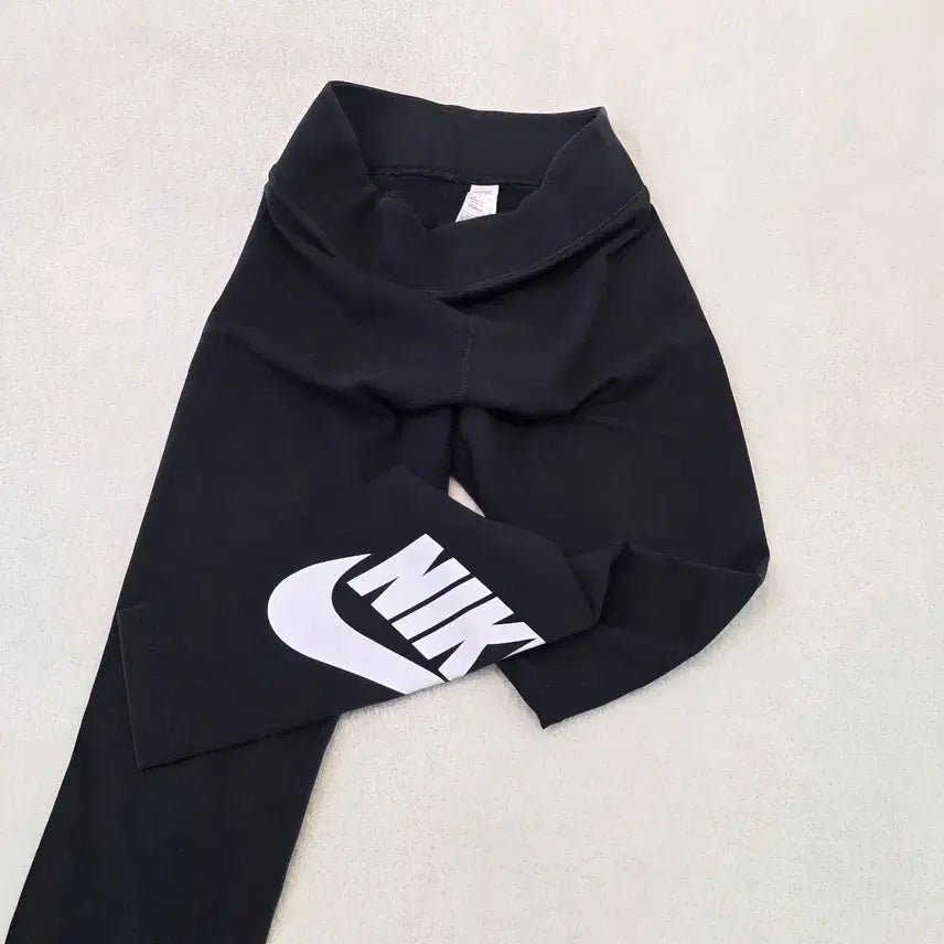 [BUNJANG] Nike Black Leggings / 나이키 레깅스