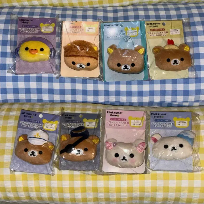 [BUNJANG] San-X Rilakkuma Store Manager Doll Badge / [급처!] 리락쿠마스토어 점장인형뱃지 산엑스 고전문구 코리락쿠마키이로이토리