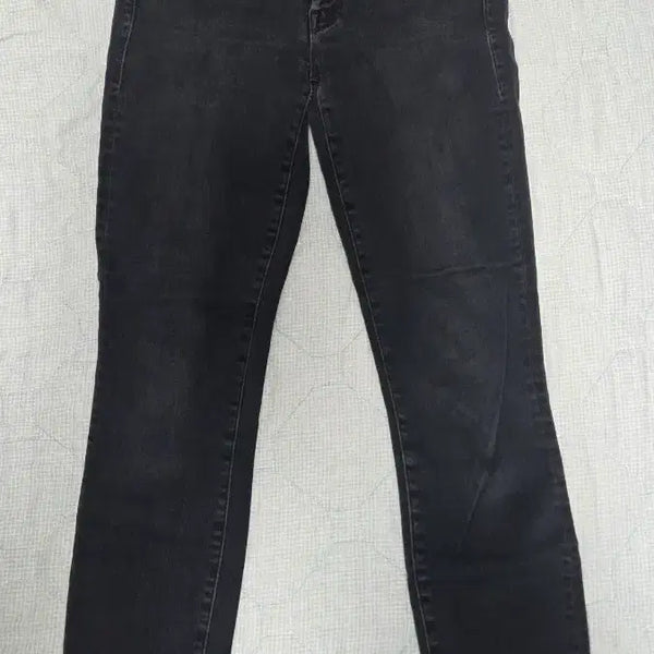 [BUNJANG] Mother Denim Looker Ankle Fray Jeans (Size 26) / 마더 데님 루커 앵클 프레이 (26)