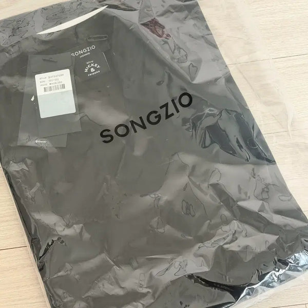 [BUNJANG] Songzio Homme 26SS Oswald T-Shirt / 송지오옴므 26ss 오스왈드 50