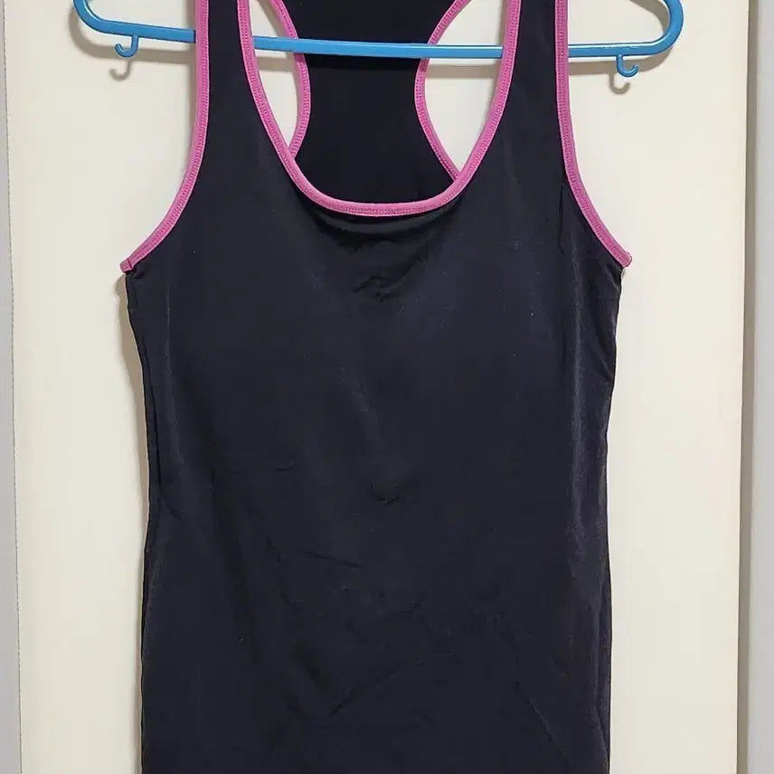 [BUNJANG] Sleeveless Simple Bra Top / 슬리브리스 심플 브라 탑