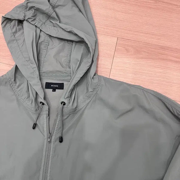 [BUNJANG] BEAMS Nylon Anorak / BEAMS nylon Anorak
