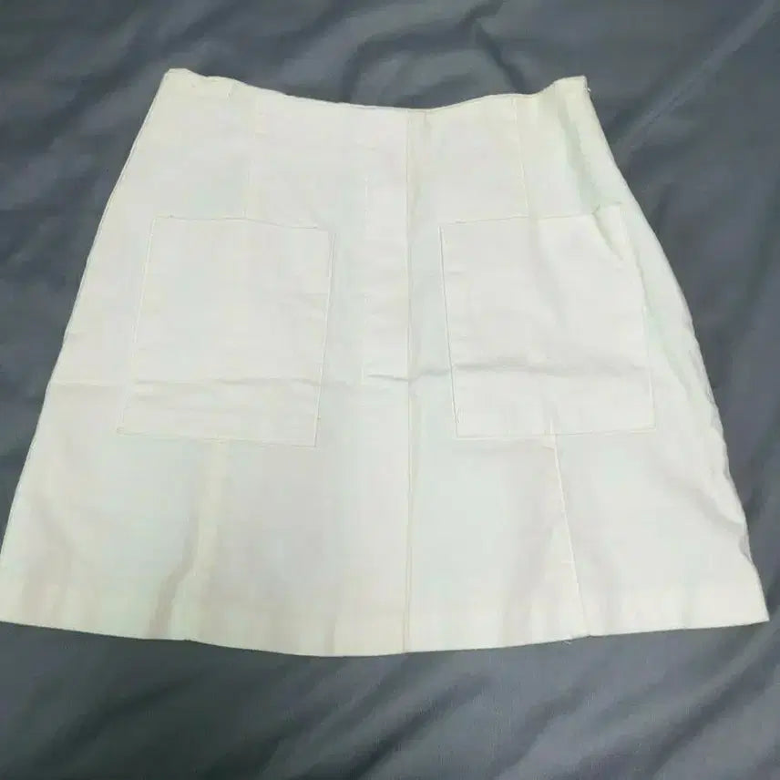 [BUNJANG] MIHO Ivory Two-Pocket Skirt (M) / MIHO 아이보리 투 포켓 스커트 M
