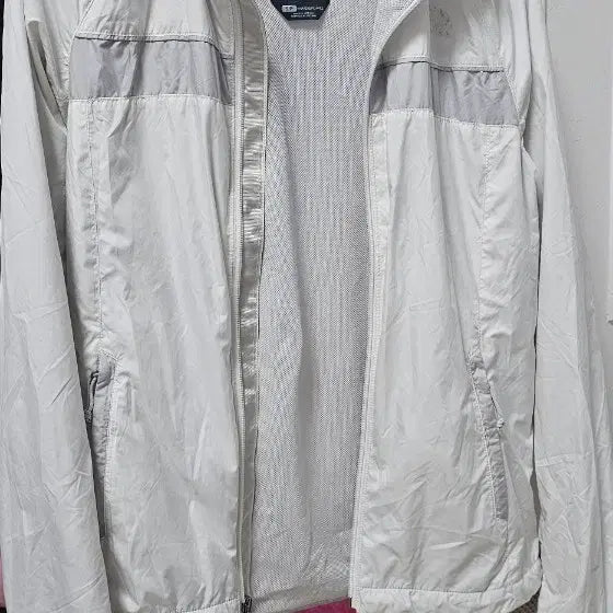 [BUNJANG] The North Face Women's White Windbreaker Jacket / 노스페이스 여성 바람막이 화이트