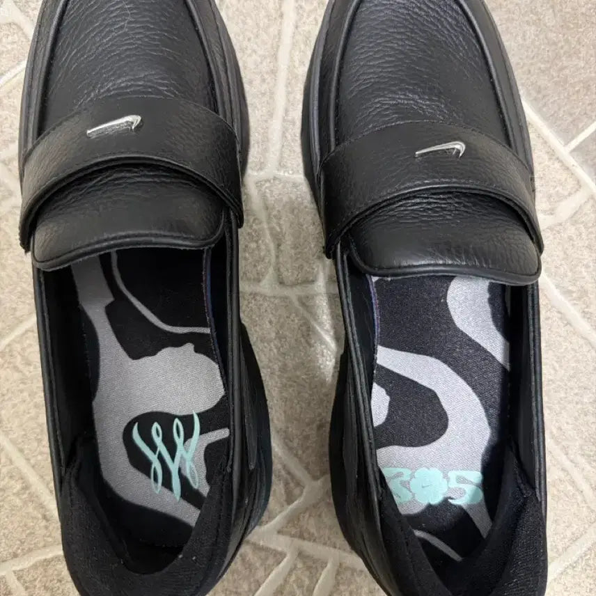 [BUNJANG] Nike Air Max Phenomena Loafer Shoes / 나이키 로퍼 에어맥스 페노메나 245