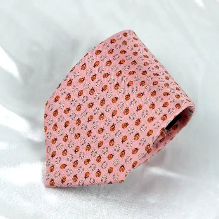 [BUNJANG] Salvatore Ferragamo Silk Men's Necktie (9.3cm) / 페라가모 9.3cm S등급 남자 명품 넥타이