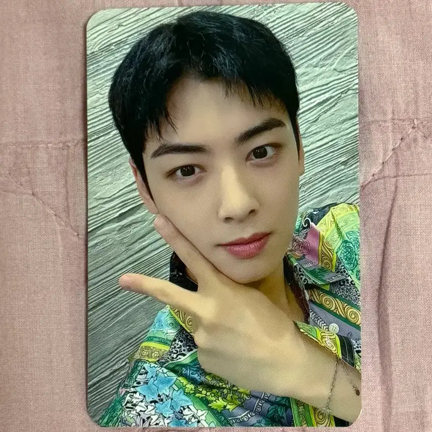 [BUNJANG] Astro Cha Eun Woo D-Day Photocard / 아스트로 차은우 포카 판매합니다