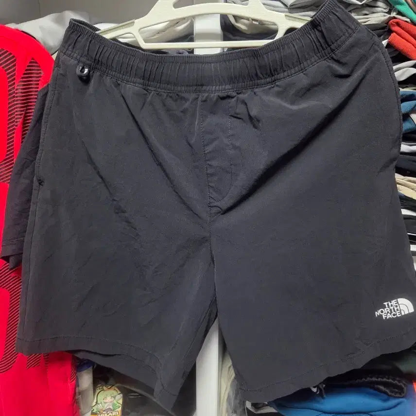 [BUNJANG] The North Face Black Shorts (Size 100) / 노스페이스 블랙 반바지 100