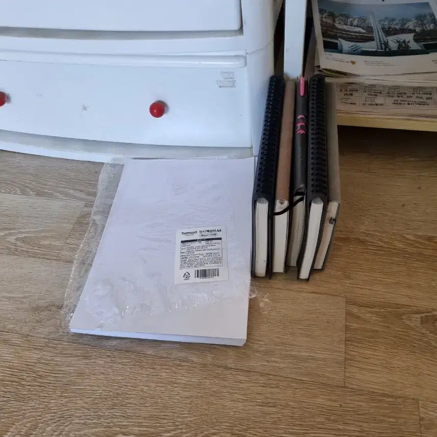 [BUNJANG] A4 White Paper Notebook Bundle / 탐사지 백상지 A4 새상품 + 다이어리노트공책