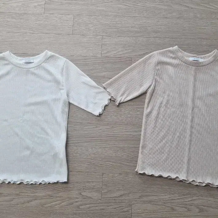 [BUNJANG] Musinsa Ribbed Short Sleeve T-Shirt 2-Piece Set (Ivory/Beige) / 무신사 아이보리/베이지 골지 반팔 티셔츠2종세트로 상태최상!!