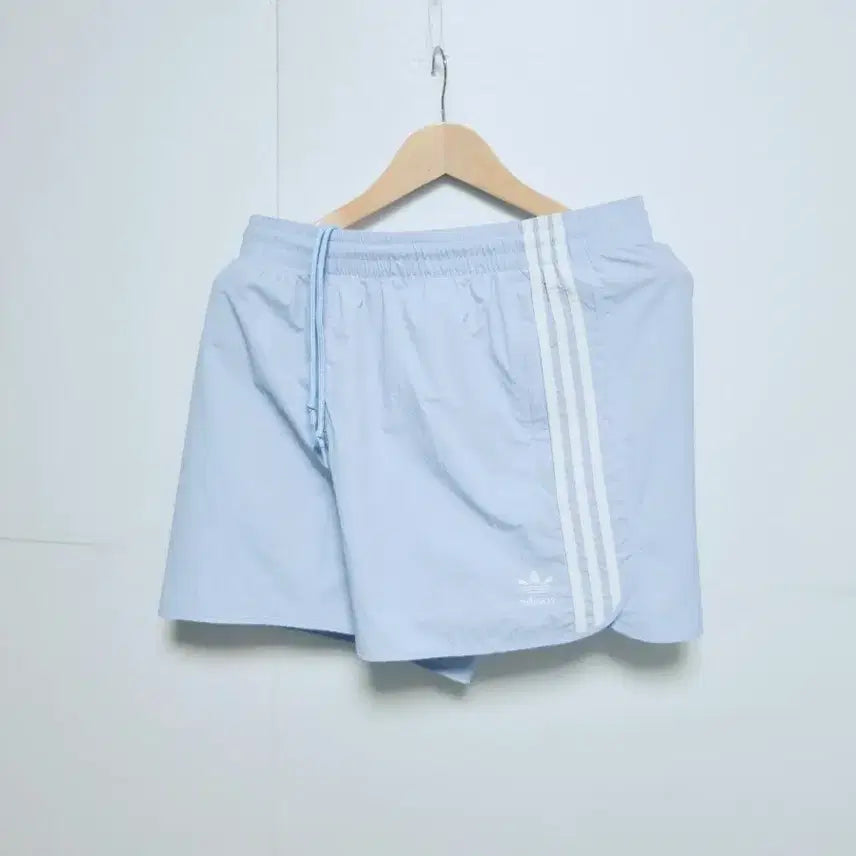 [BUNJANG] Adidas Men's Flame Running Sprinter Short Woven Shorts Summer Training / 남성 아디다스 불꽃 러닝 스프린터 숏 우븐 반바지 바지 여름 트레이닝복