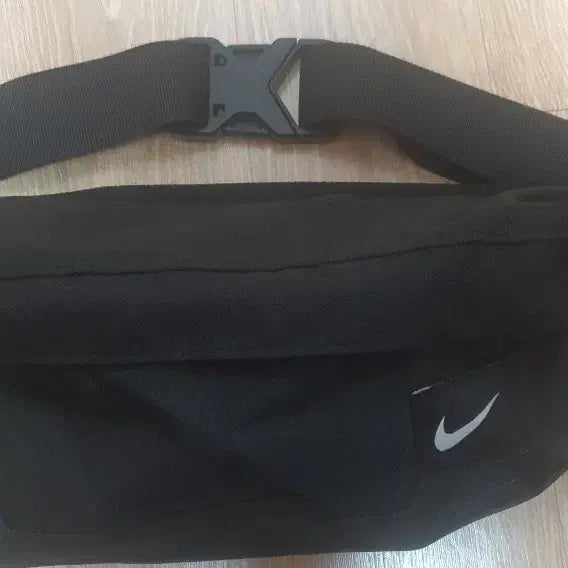 [BUNJANG] NIKE BA4272-067 Hood Waistpack Bag (2017) / NIKE BA4272-067 DEADSTOCK 웨이스트백