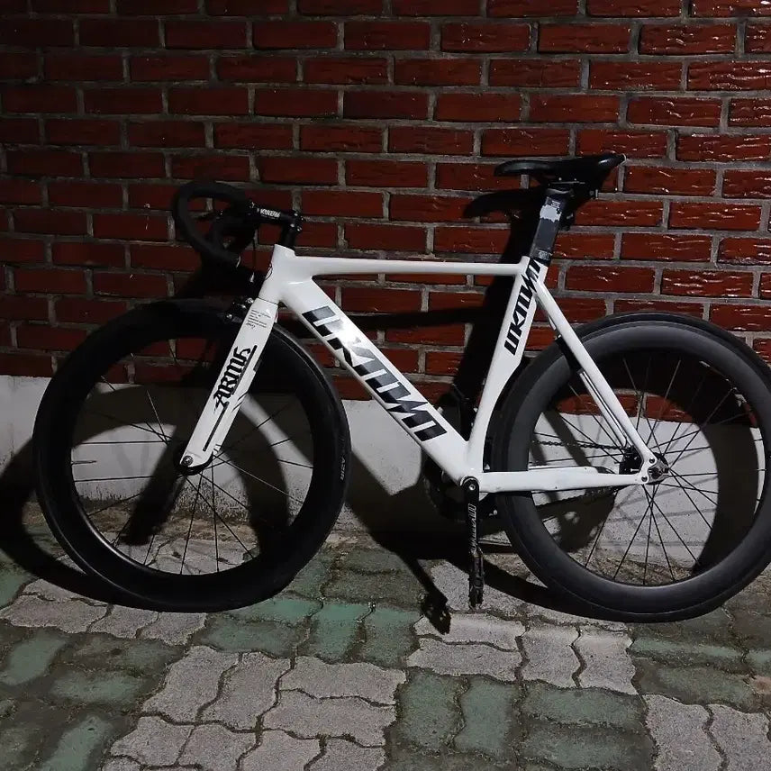 [BUNJANG] Unknown Singularity 2025 Carbon Road Bike Wheelset / 싱귤 2025 60림 판/대
