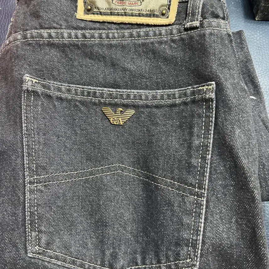 [BUNJANG] Giorgio Armani Jeans Black Denim Logo Pants / 90s 아르마니 진스 블랙 데님 로고 팬츠