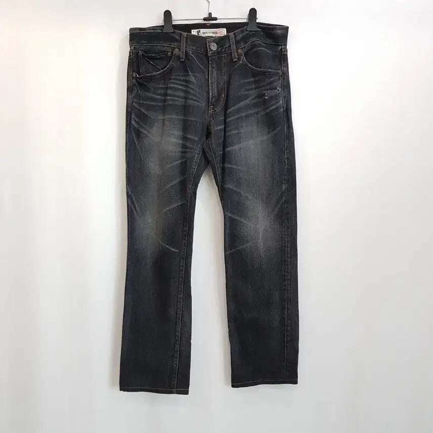 [BUNJANG] Back Number Washed Distressed Black Straight Leg Jeans Size 31 / 백넘버 빈티지 워싱 데미지 흑청 데님 일자 청바지 남31 Q238